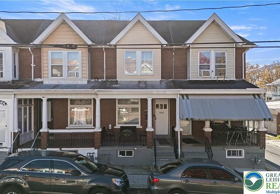 1st image of 1038 W Green St