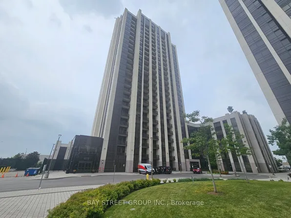 9075 Jane St, Vaughan, ON