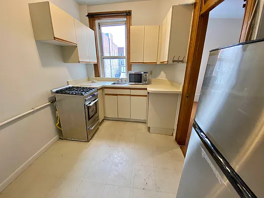 Rented by JM Preston Properties LLC | media 25