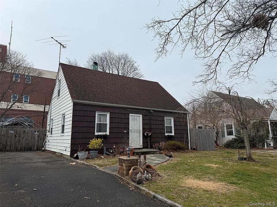 1st image of 431 Franklin Avenue