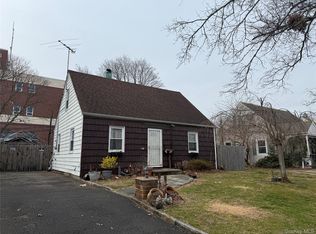 431 Franklin Avenue, Hewlett, NY 11557