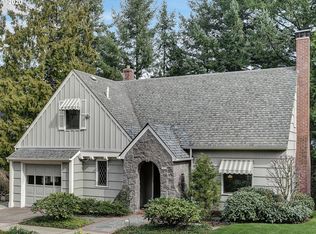 3820 SW Mount Adams Dr, Portland, OR 97239