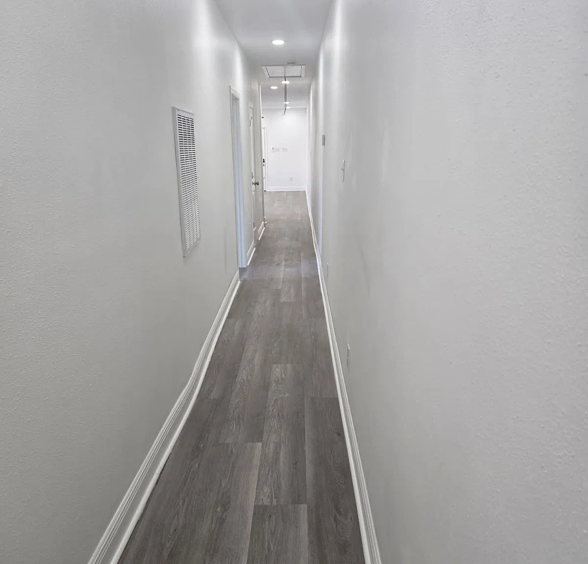 4 bed, $3,250 — Photo 2