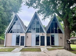101 Appletree Ln #2-5, Gretna, LA 70056