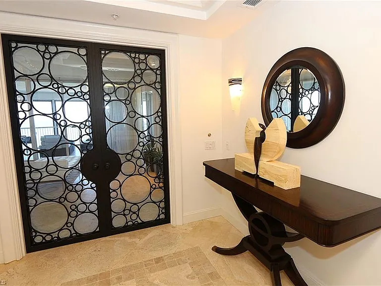 8665 Bay Colony Dr #901 — Photo 9