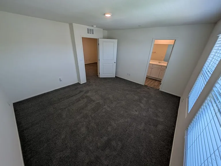 4820 Orchid Ridge Ave — Photo 17