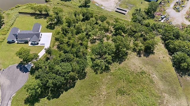 1st image of 9040 E Tolbert Dr