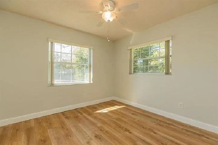 901 Mariana Pl — Photo 16