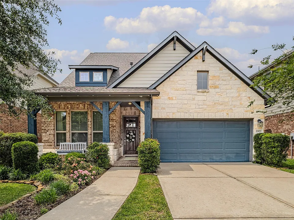 10923 Texas Rose Dr