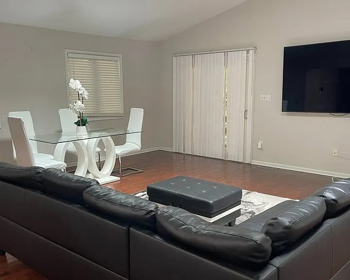 Dining Room/ Living Room Area