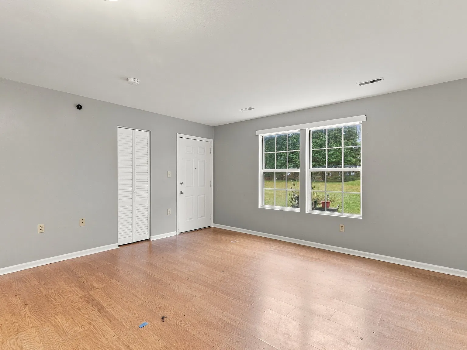 6661 Cedar Lake Dr — Photo 4