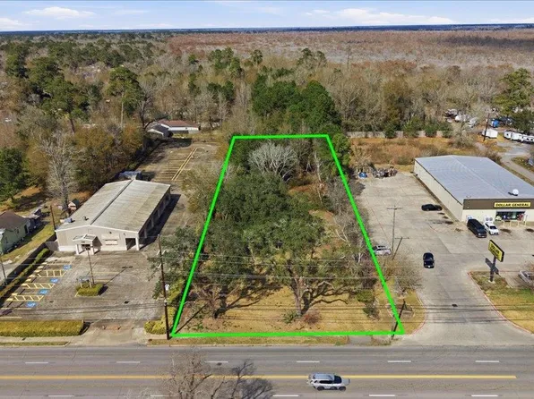 2706 E Lucas Dr, Beaumont, TX 77703