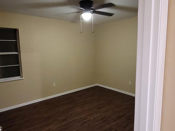 5th image of 309 E Twilight Dr