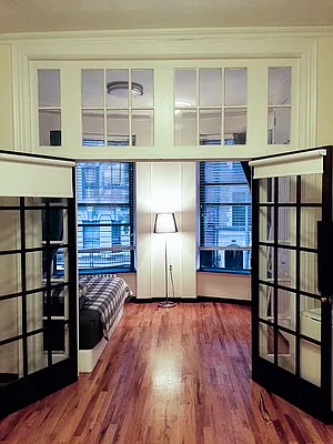 Rented by Francine Realty | media 10