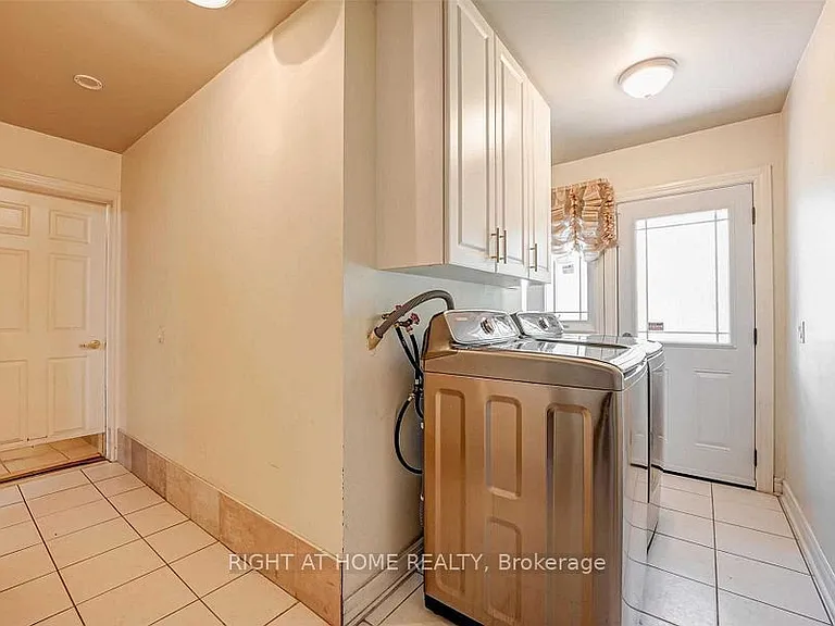 4326 Bridlepath Trl — Photo 17