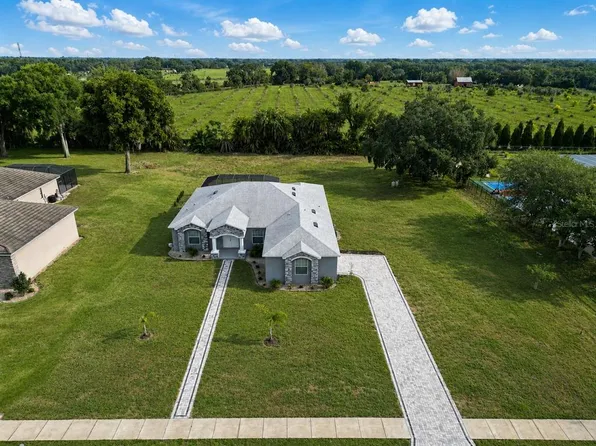 10920 Flint Estates Dr, Thonotosassa, FL 33592