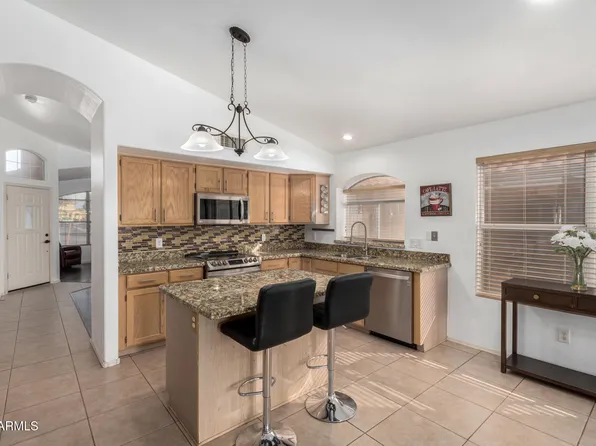 9853 W TONOPAH Drive, Peoria, AZ 85382