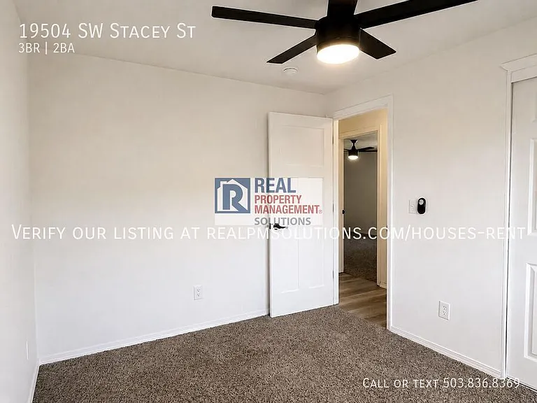 19504 SW Stacey St — Photo 38