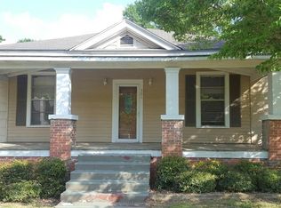 304 Benson Ave, Tallassee, AL 36078