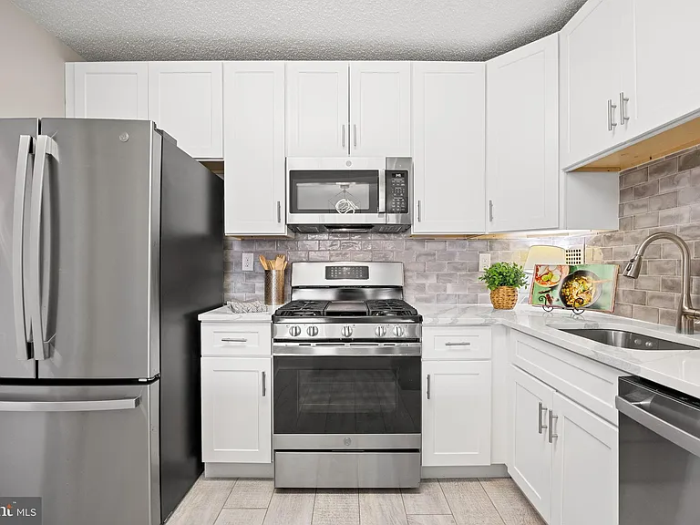 3701 S George Mason Dr #2518N — Photo 10