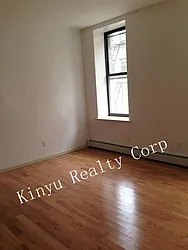 Rented by Kinyu Realty