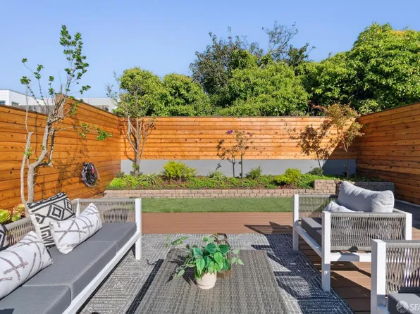 2042 23rd Ave, San Francisco, CA 94116