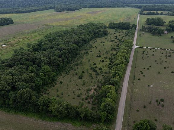 3rd image of 2512 Township Road 1600 East Rd