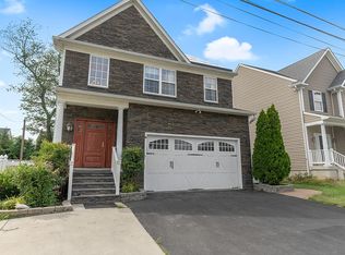 370 Baltimore Ave, Odenton, MD 21113