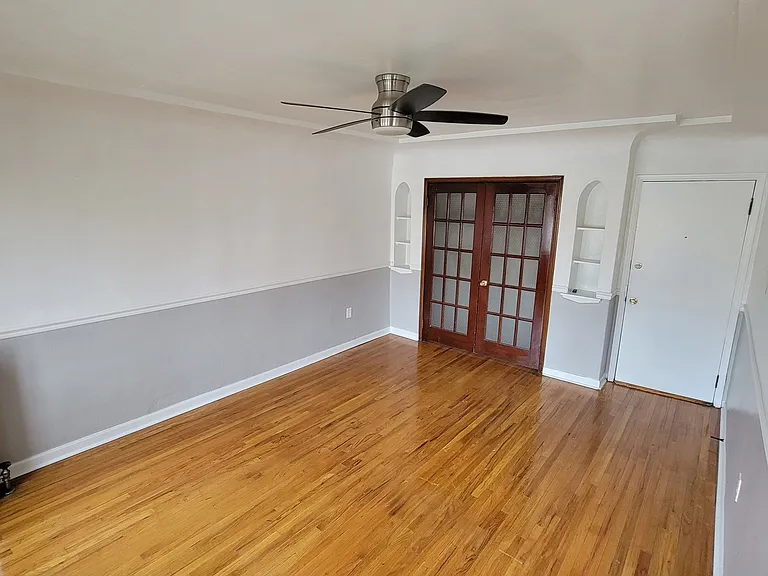 Graylyn Apartments — Photo 13