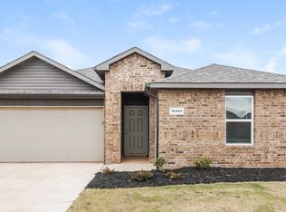 Sara Park, Mustang, OK 73064