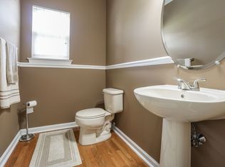 21 Emerson Dr, Cinnaminson, NJ 08077