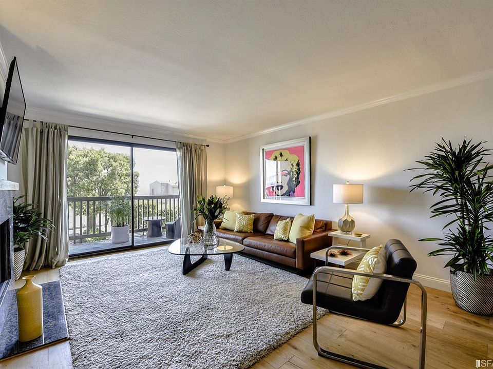 1st image of 145 Gardenside Dr APT 3