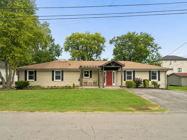 307 24th St, Old Hickory, TN 37138