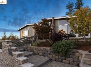 2966 Hedge Ct, Oakland, CA