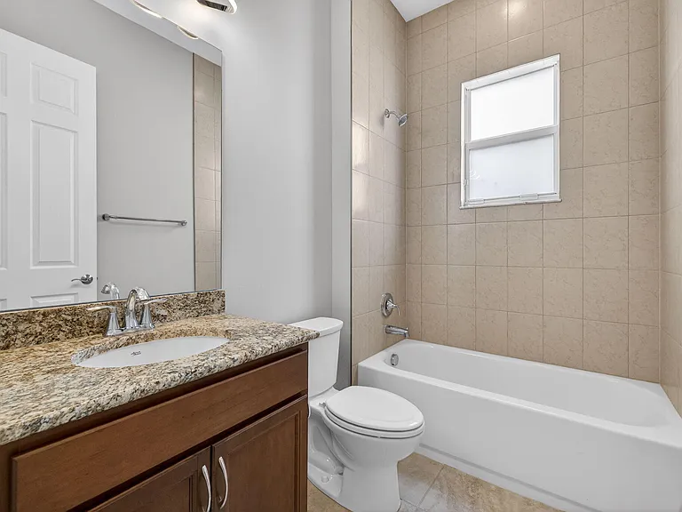 9318 SW Miracoli Way — Photo 37