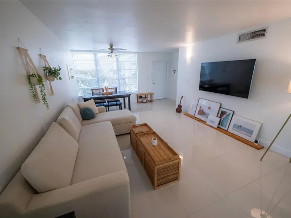 6921 Cypress Road #A22, Plantation, FL 33317