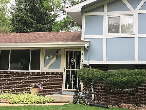 Welcoming front entry.