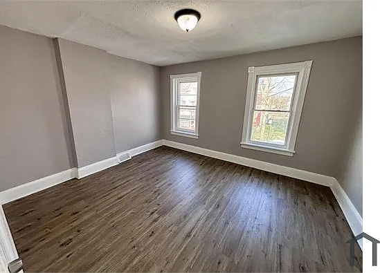 417 Walnut Ave — Photo 4
