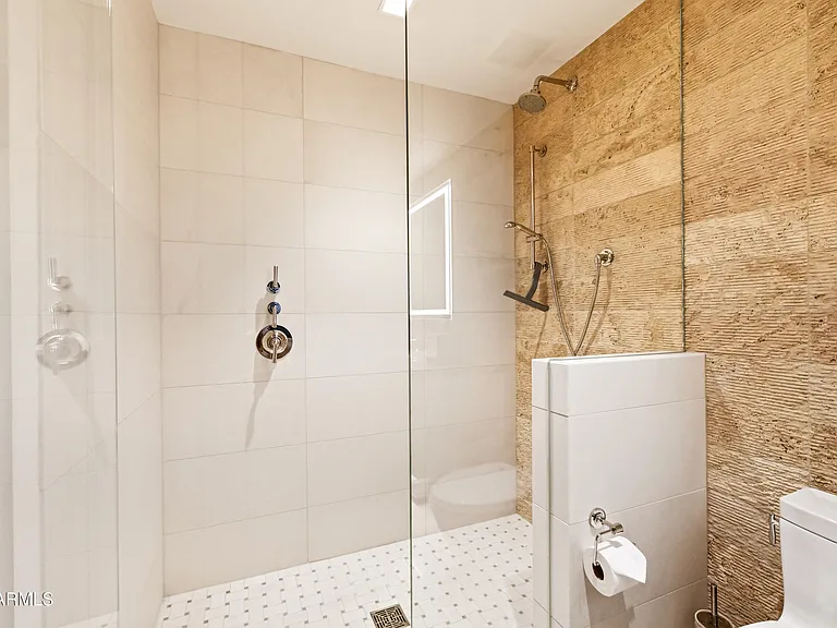 6587 N Palmeraie Blvd #2014 — Photo 23