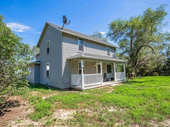 B 30940th Rd, Glenvil, NE 68941