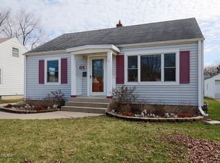 428 S Fordham Ave, Aurora, IL 60506