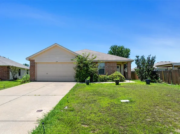 115 Live Oak Ln, Terrell, TX 75160