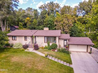 550 7th St NW, Valley City, ND 58072