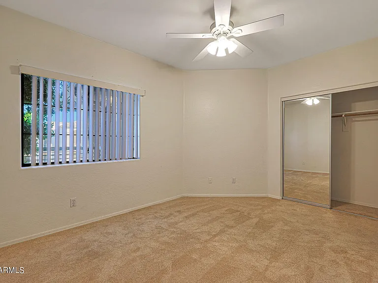 Guest bedroom
