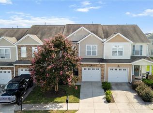 4032 Comrie Ln, Burlington, NC 27215