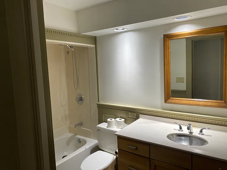 17810 Clifton Blvd #1 — Photo 6