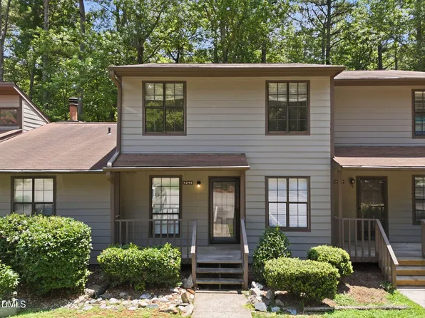 4245 The Oaks Dr, Raleigh, NC 27606