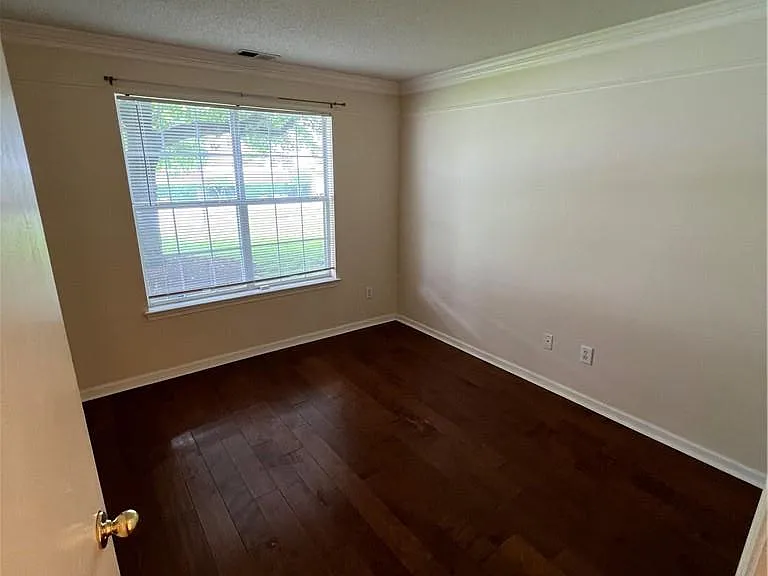451 Adkins Arch — Photo 11