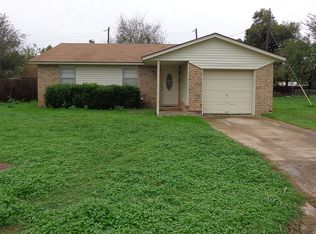 902 E Ash Ave, Duncan, OK 73533