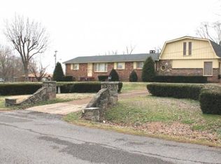 216 Dolphus Dr, Hendersonville, TN 37075